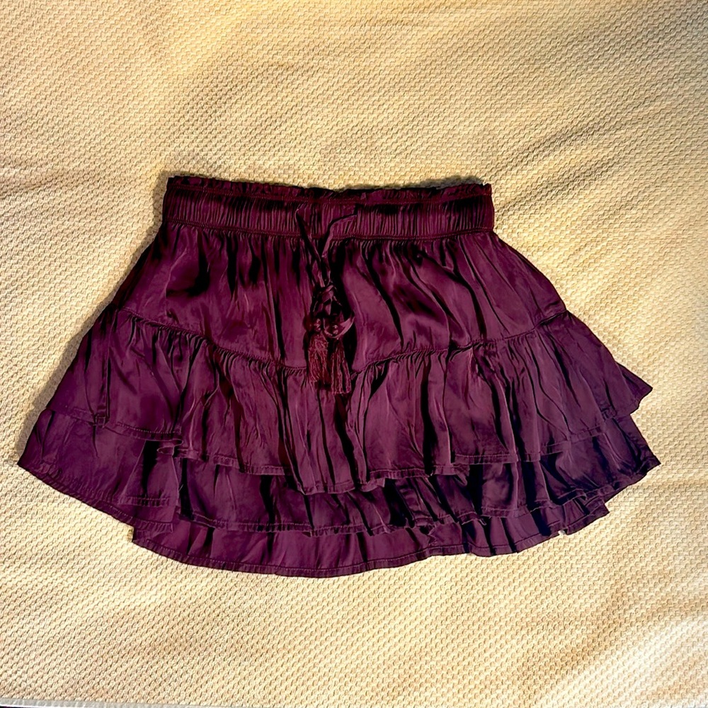 aerie burgundy ruffle mini skirt